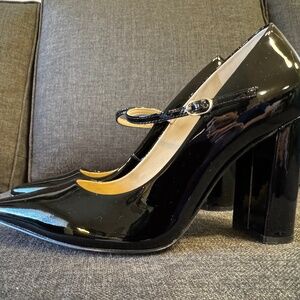 Marc Fisher heels